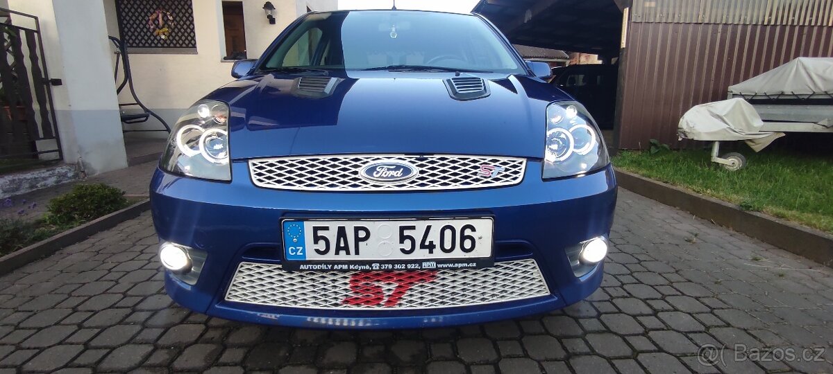 Ford fiesta st150