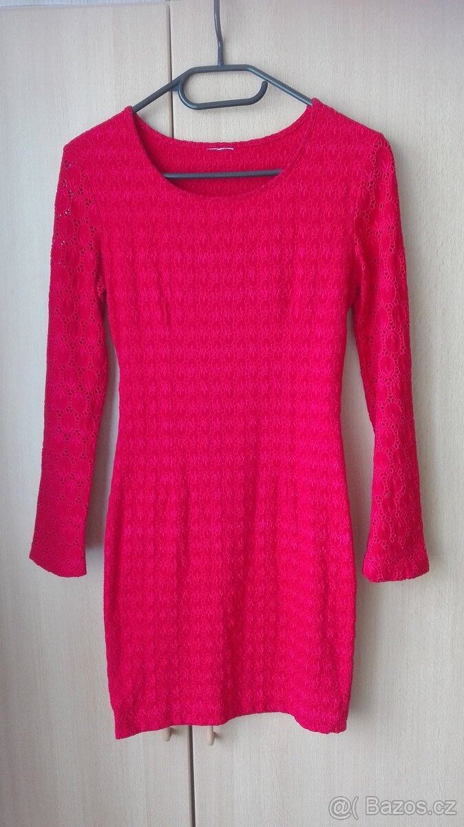 Červené minišaty S