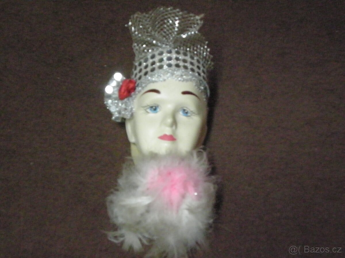 NÁSTĚNNÁ DEKORACE