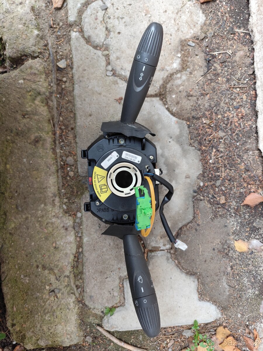 Fiat Punto 2 páčky pod volant