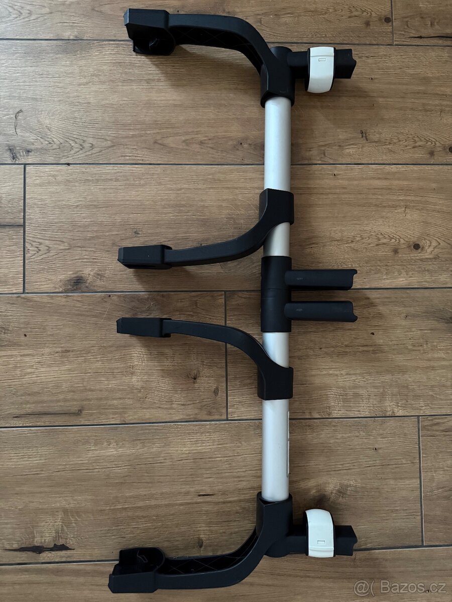 Bugaboo adaptér na Dobkey pro Cybex twin