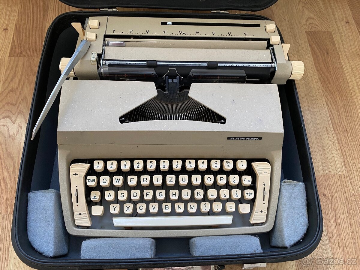 Psací stroj Consul