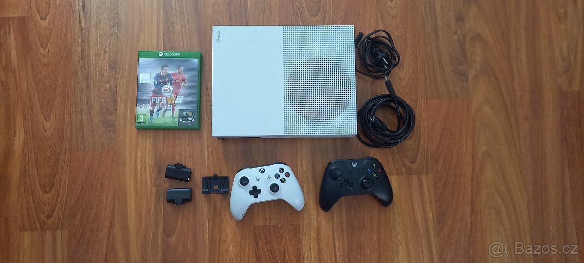 XBOX ONE S 1TB