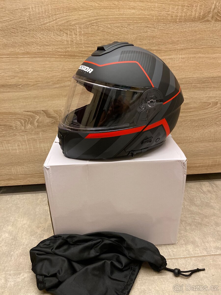Helmu na motorku CASSIDA Modulo 2.0, vel. XL