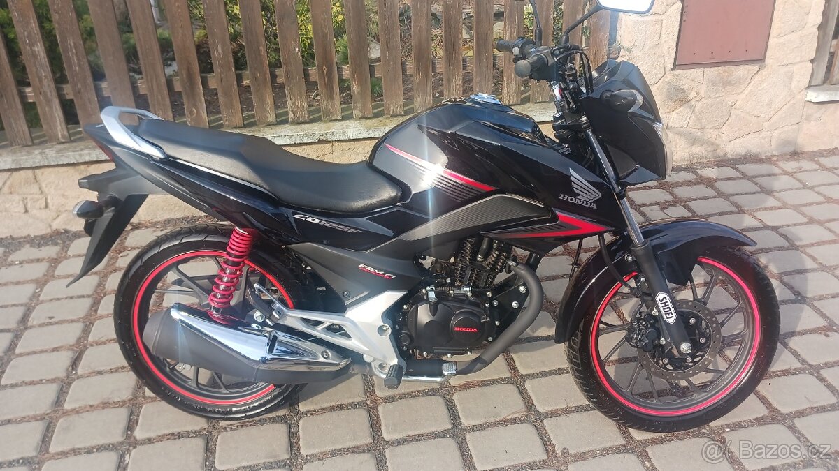 Honda CB 125  F
