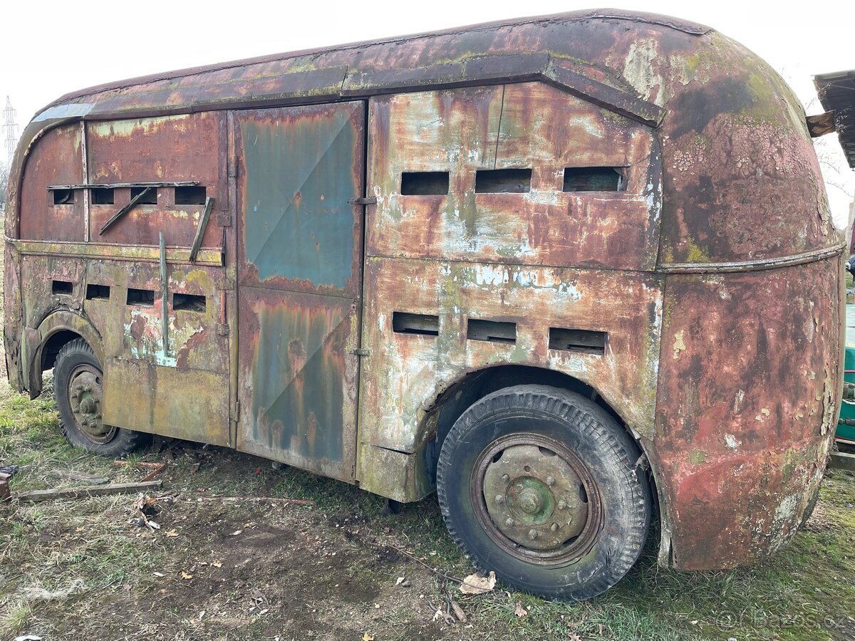 Karosa B40