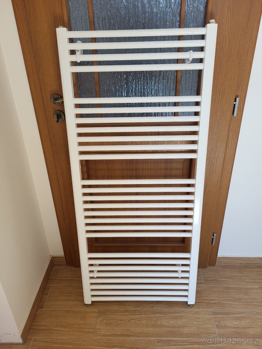 Žebříkový radiator