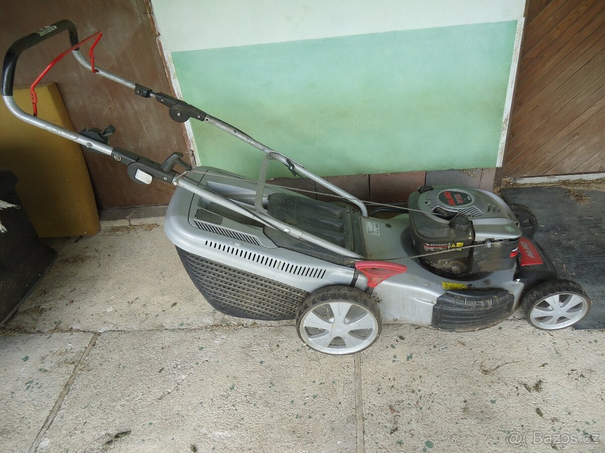 Sekačka s košem