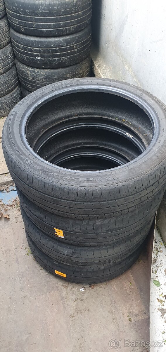 195/55 R20 | 4x LETNÍ PNEU 5.0 mm | Rovnoměrné sjeté | Brno