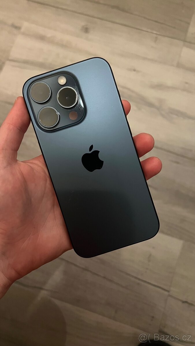 iPhone 15 pro 128 GB modrý titan