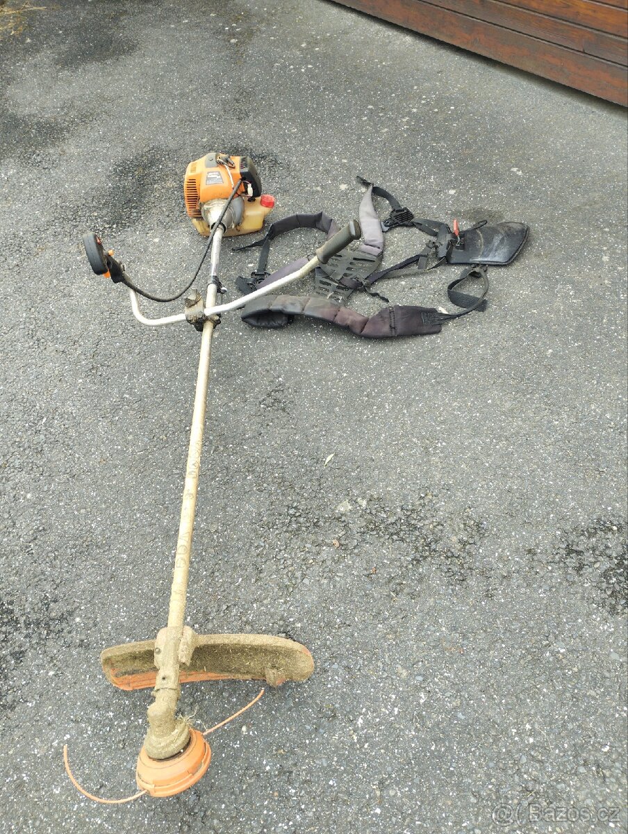 Křovinořez Proteko 1,2 kW dvoutaktní silny