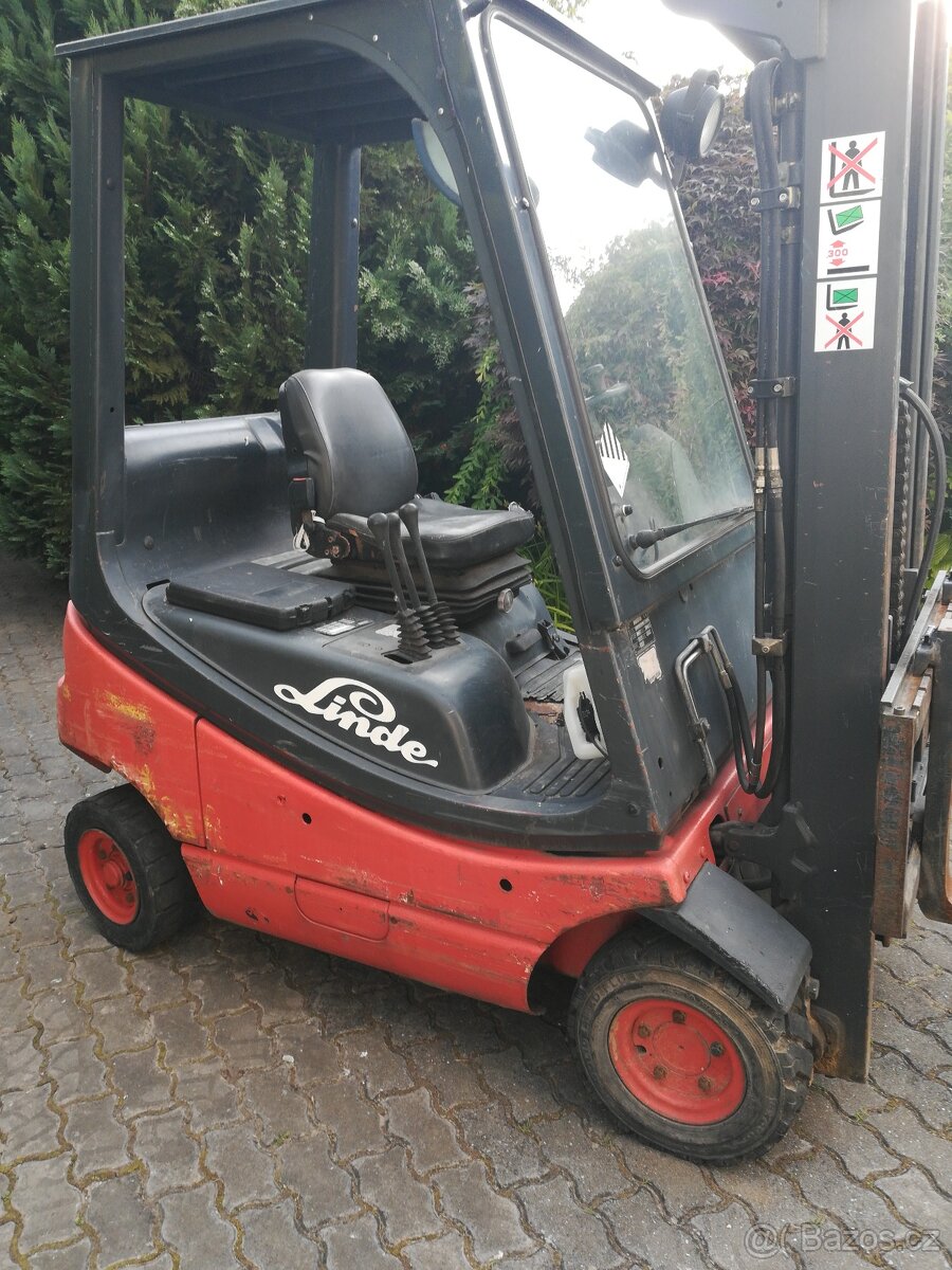 Vysokozdvižný vozík