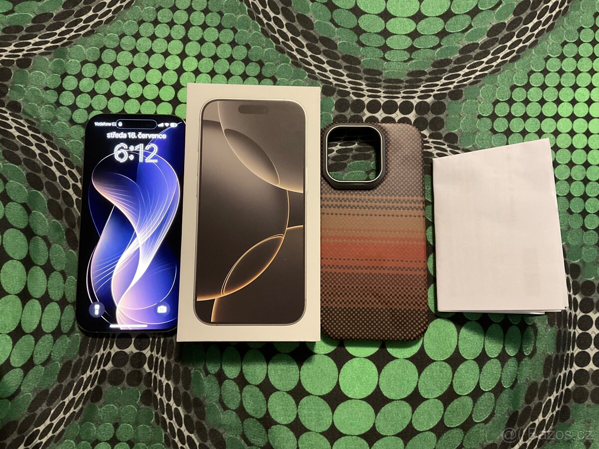 iPhone 16pro 128gb přírodní Titán