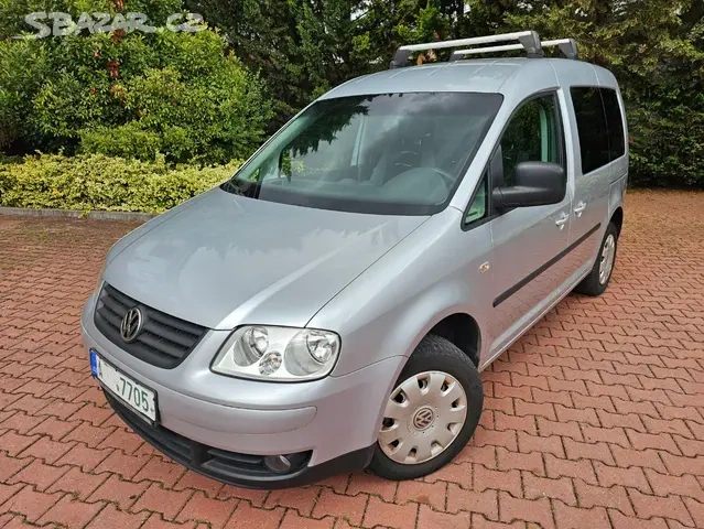 VW Caddy 1.9TDI 77kW,DPH,klima,1.Maj.tažné,výhřevy