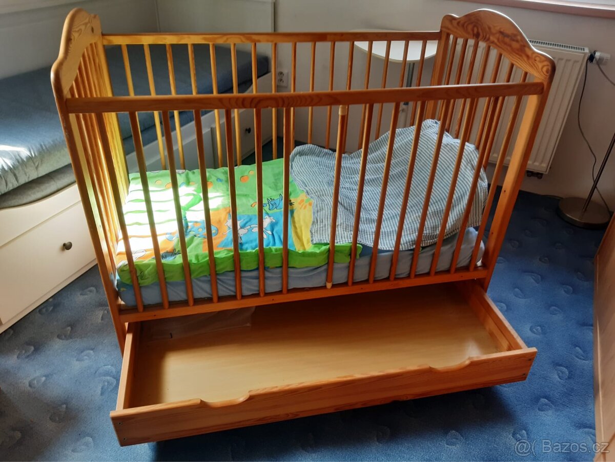 Dětská postýlka