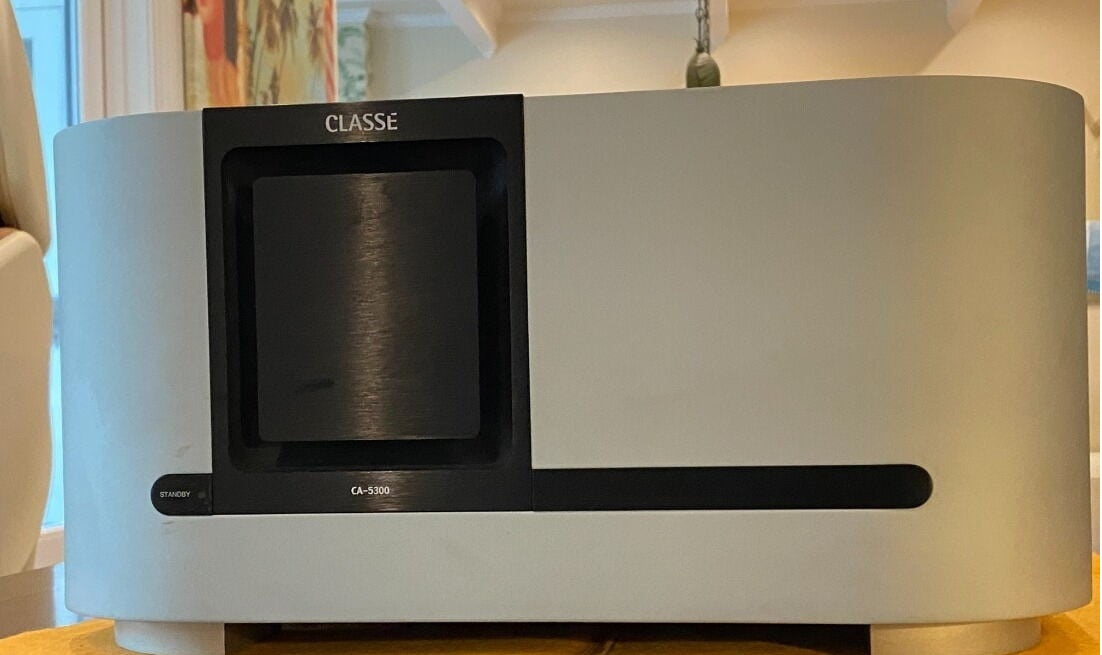 Classe CA-5300 1599€