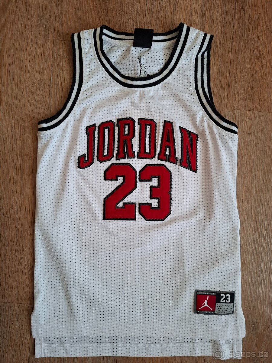 Jordan dres