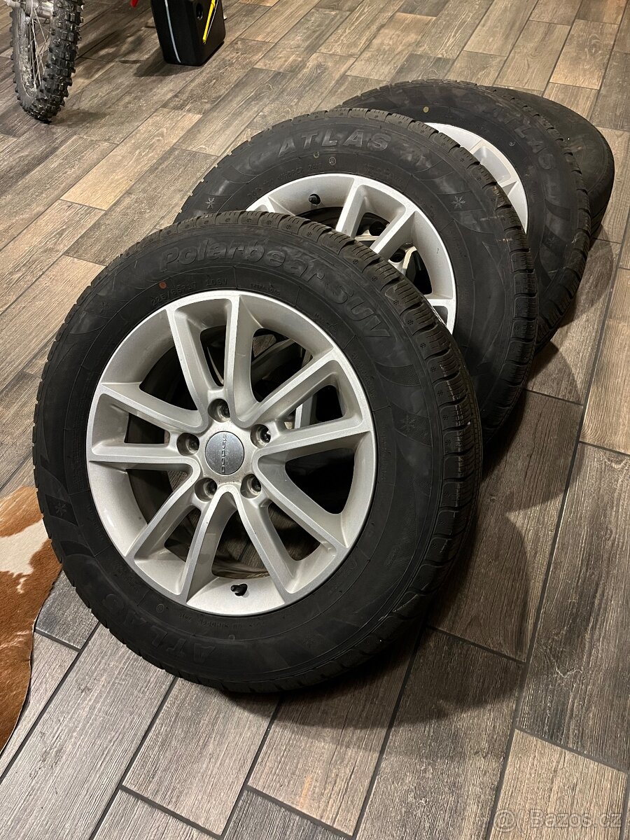 Dodge lité kola vč. pneu Polarbear Atlas 225/65R 17  106V