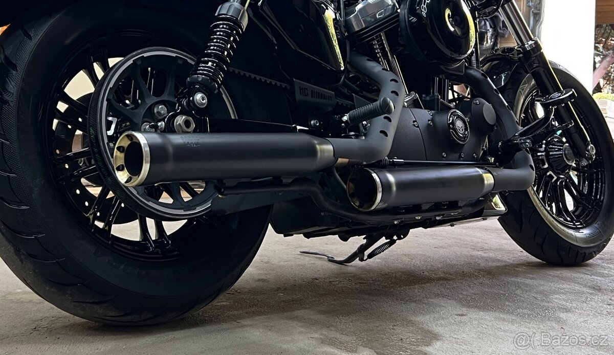 Výfuky Harley Davidson Sportster