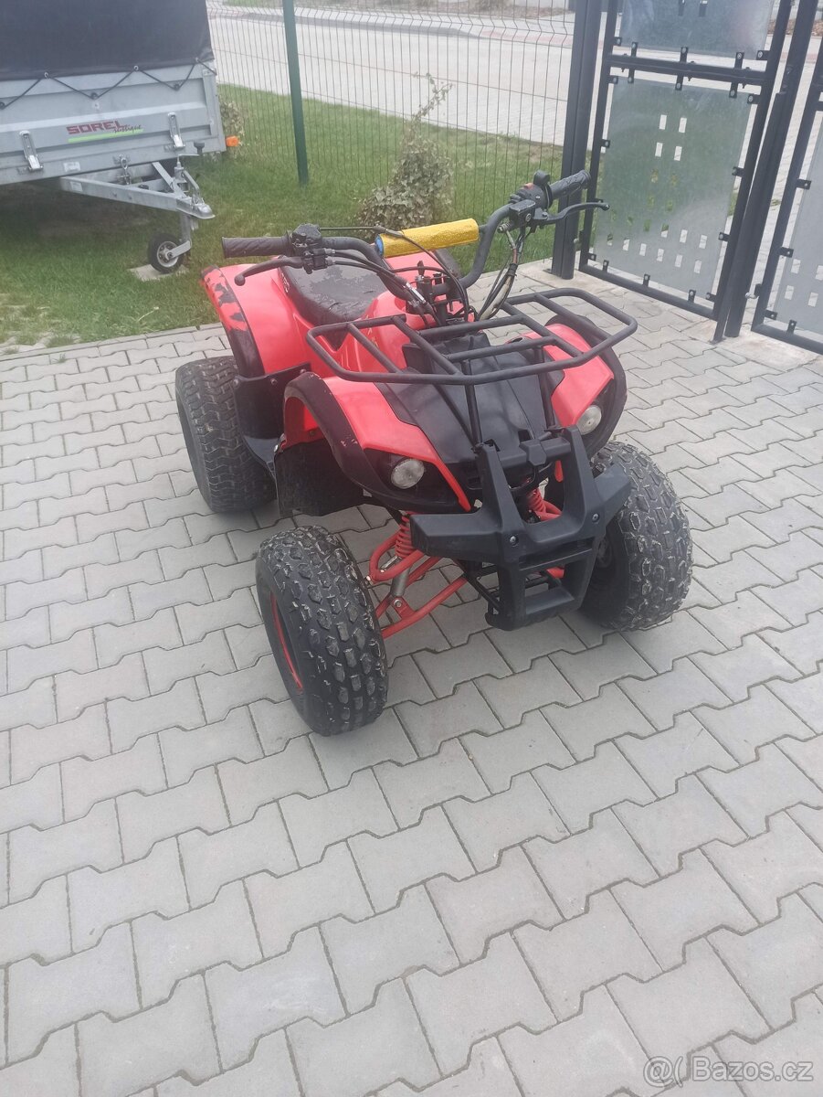 Čtyřkolka 125