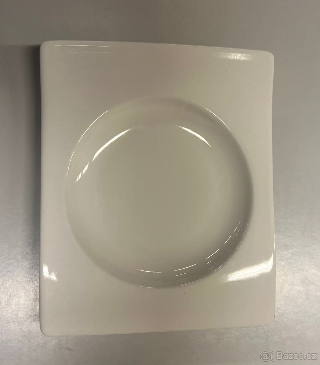 DEZERTNÍ TALÍŘEKY, PORCELÁN, NOVÉ