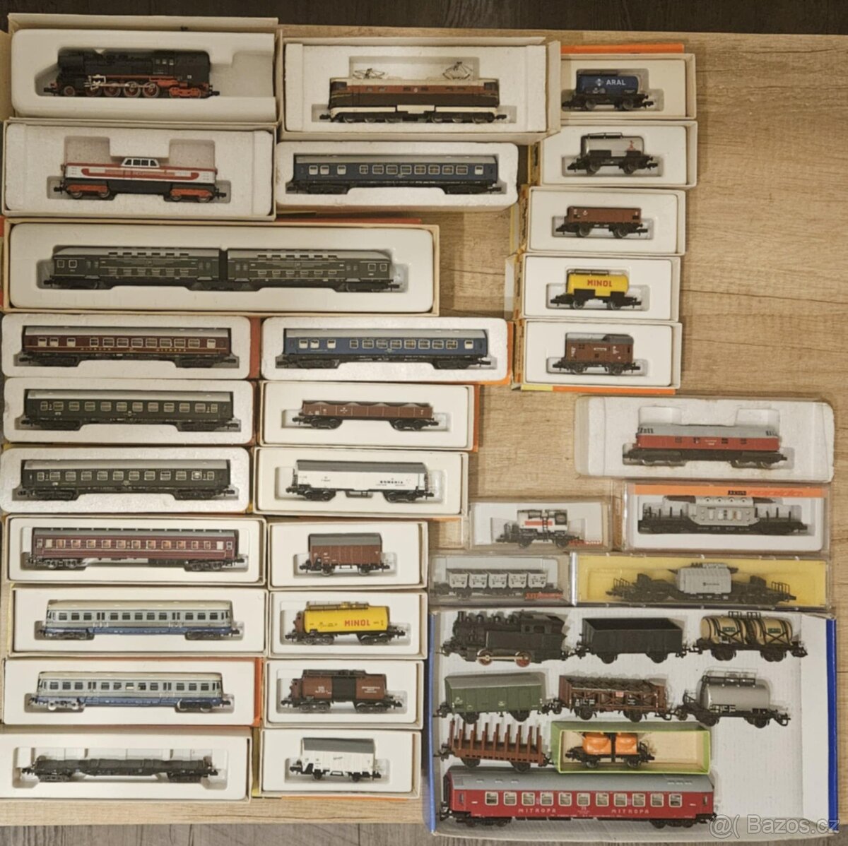 STAROŽITNÉ MAŠINKY PIKO - VÝBORNÝ STAV