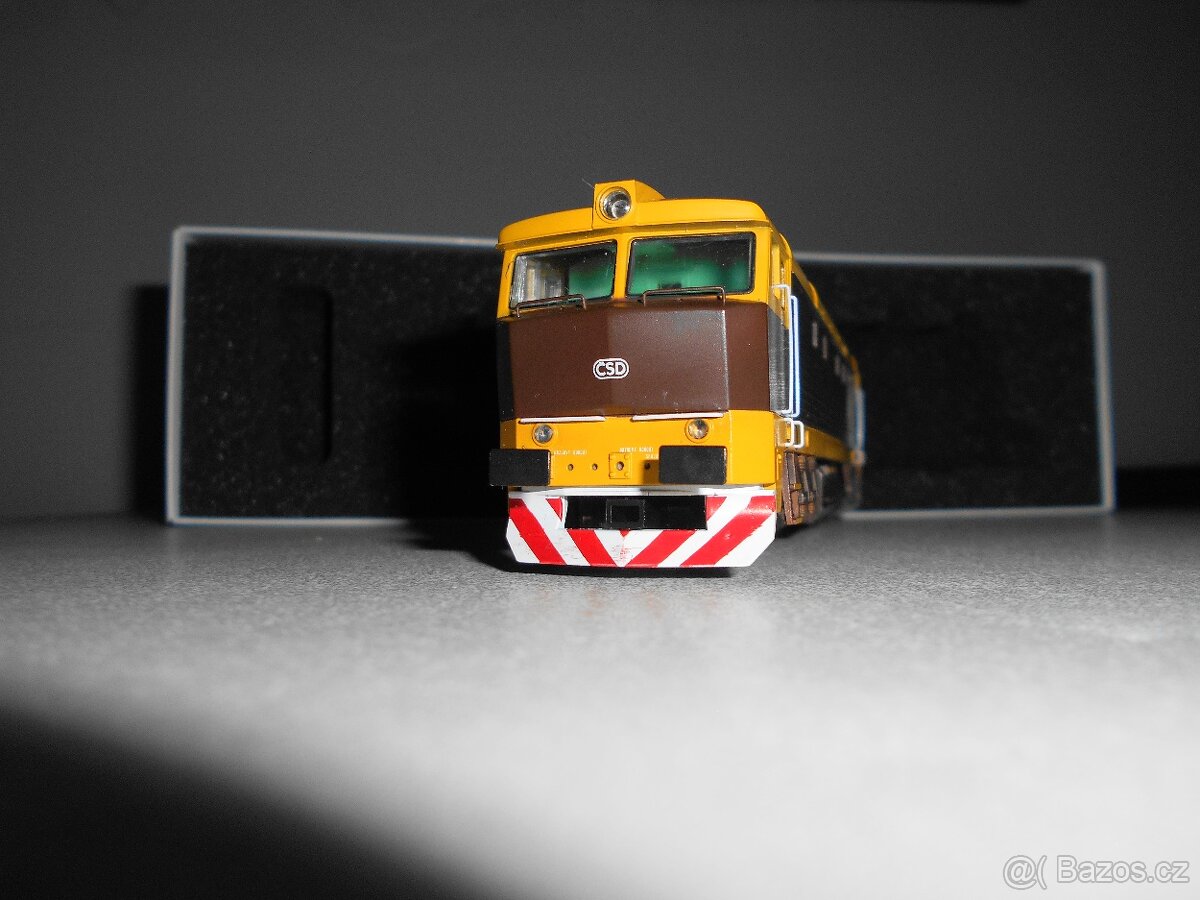 VLÁČKY ho - ZAMRAČENÁ 752.068, ANALOG, MTB