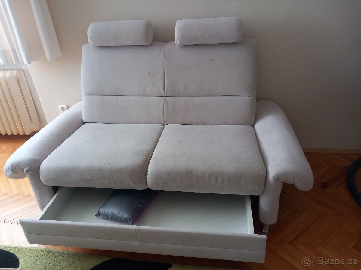 Sedaci pohovka za odvoz