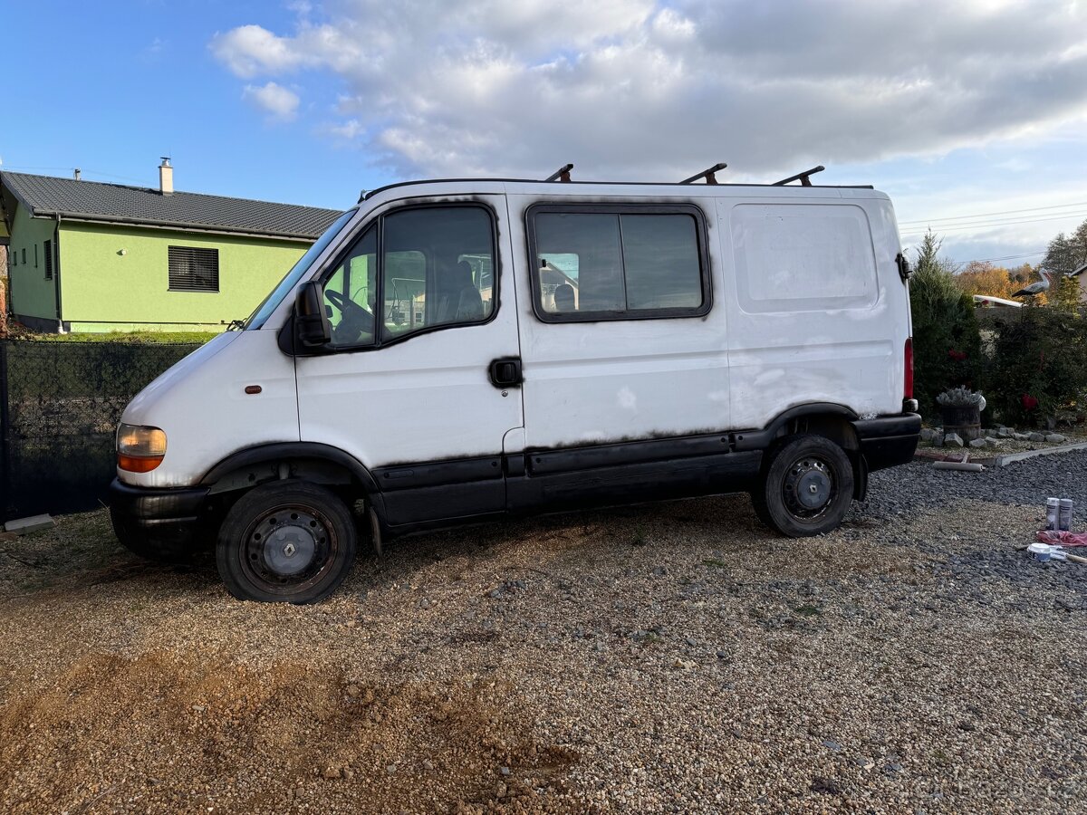 RENAULT MASTER L1H1 2001