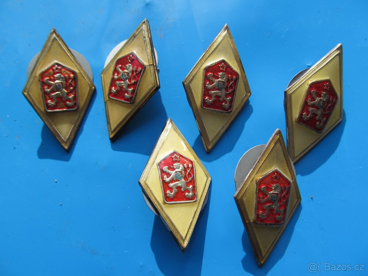 Vojenské odznaky-retro