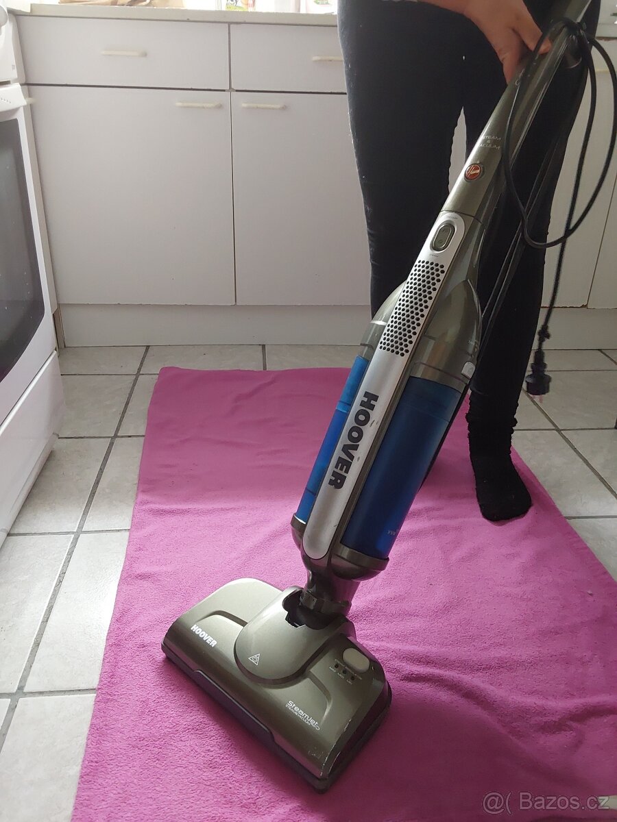 PARNÍ MOP A VYSAVAČ 2 V 1