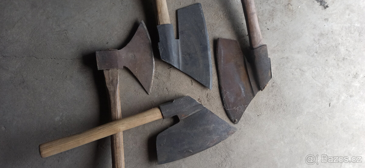 PRODÁM TESAŘSKÉ SEKERY