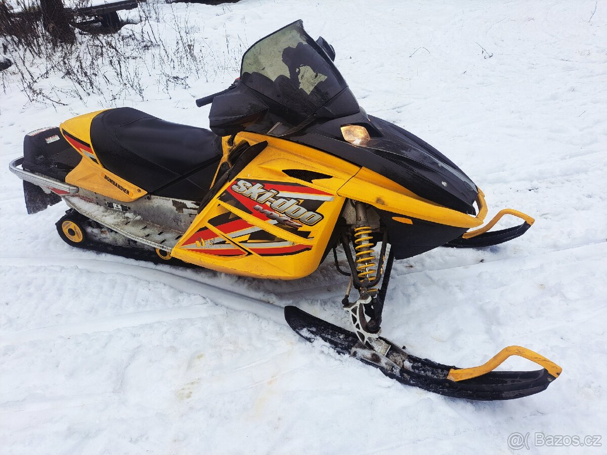 PRODÁM Sportovní sněžný skútr Ski-Doo MXZ 600 SDI –Rotax
