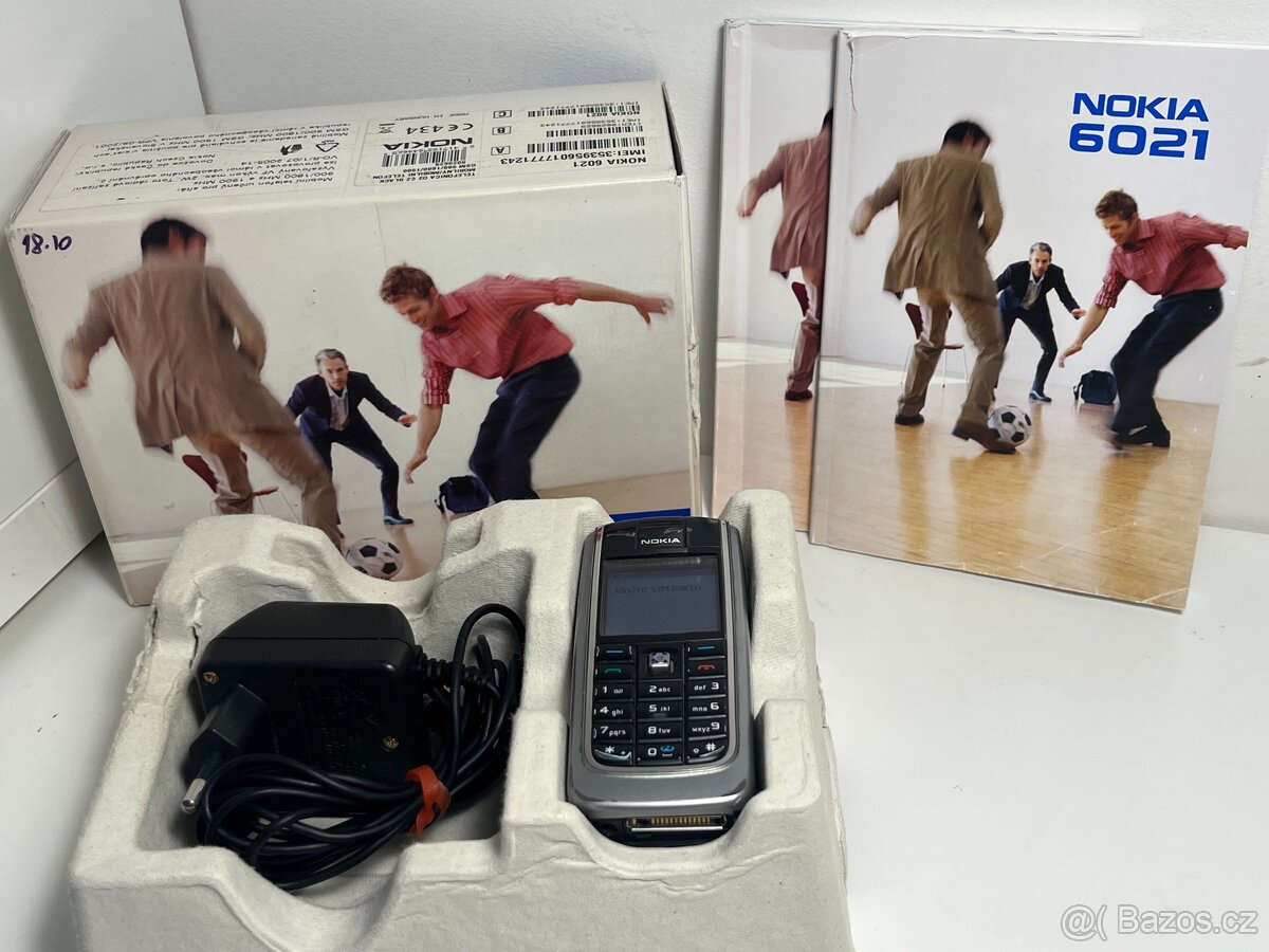 Nokia 6021 s kompletním balením