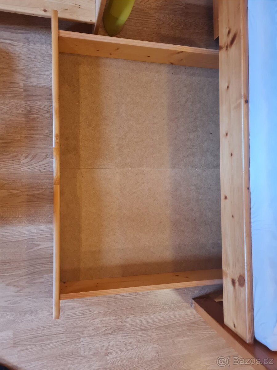 úložný prostor pod postel