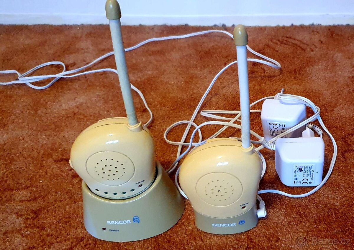 Dětská chůvička Sencor