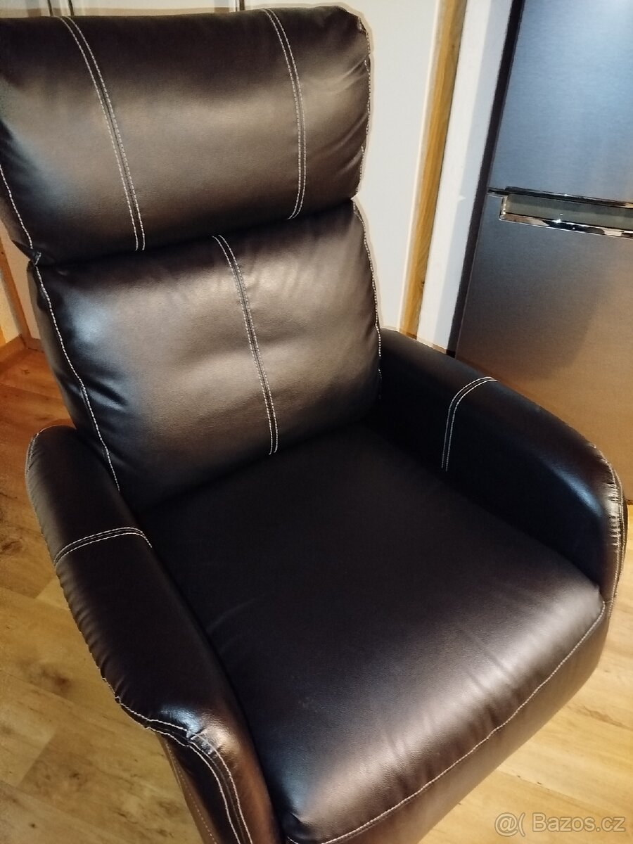 Tv polohovací křeslo