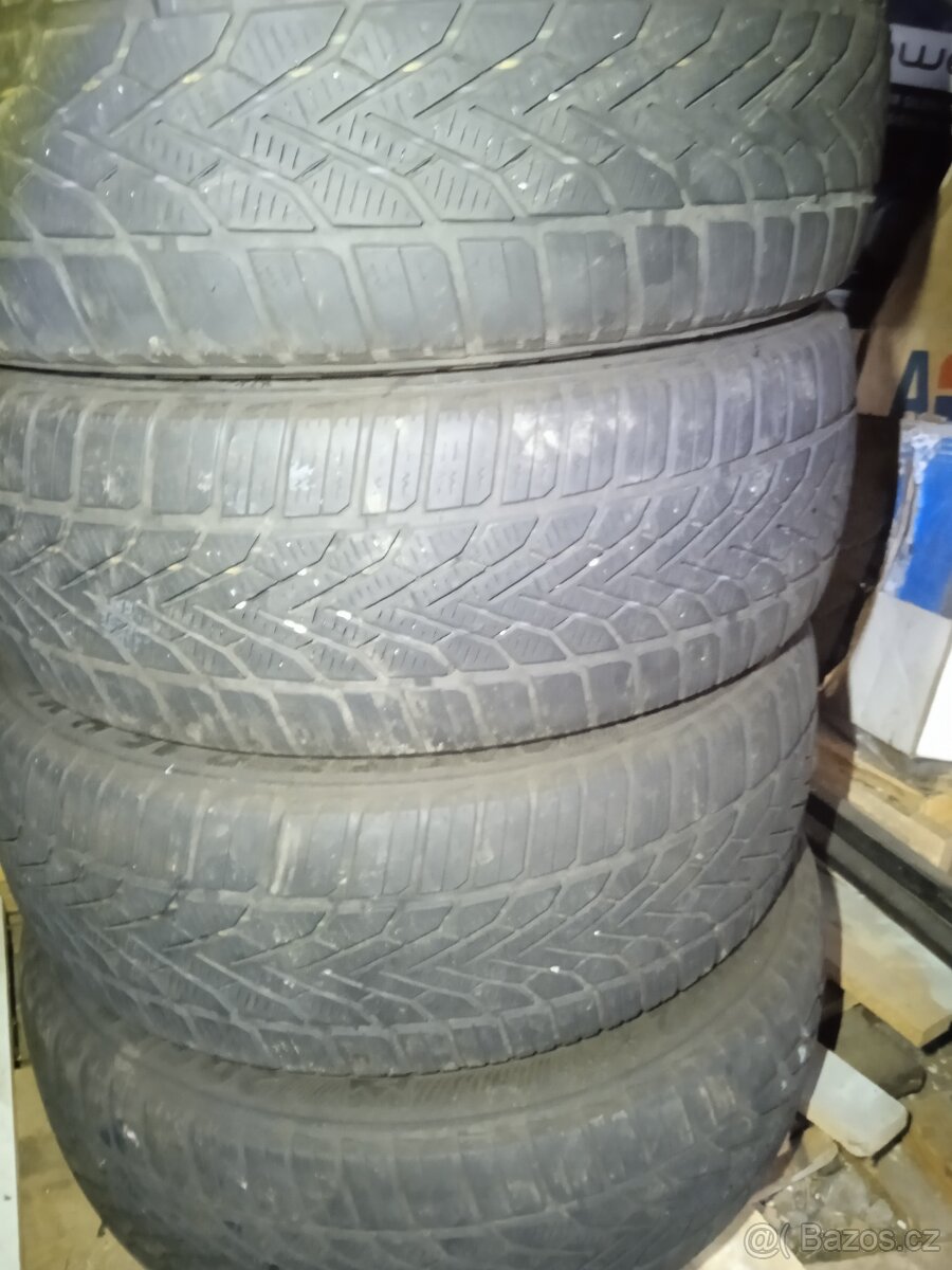 Zmní pneumatiky Semperit 205/55 R16