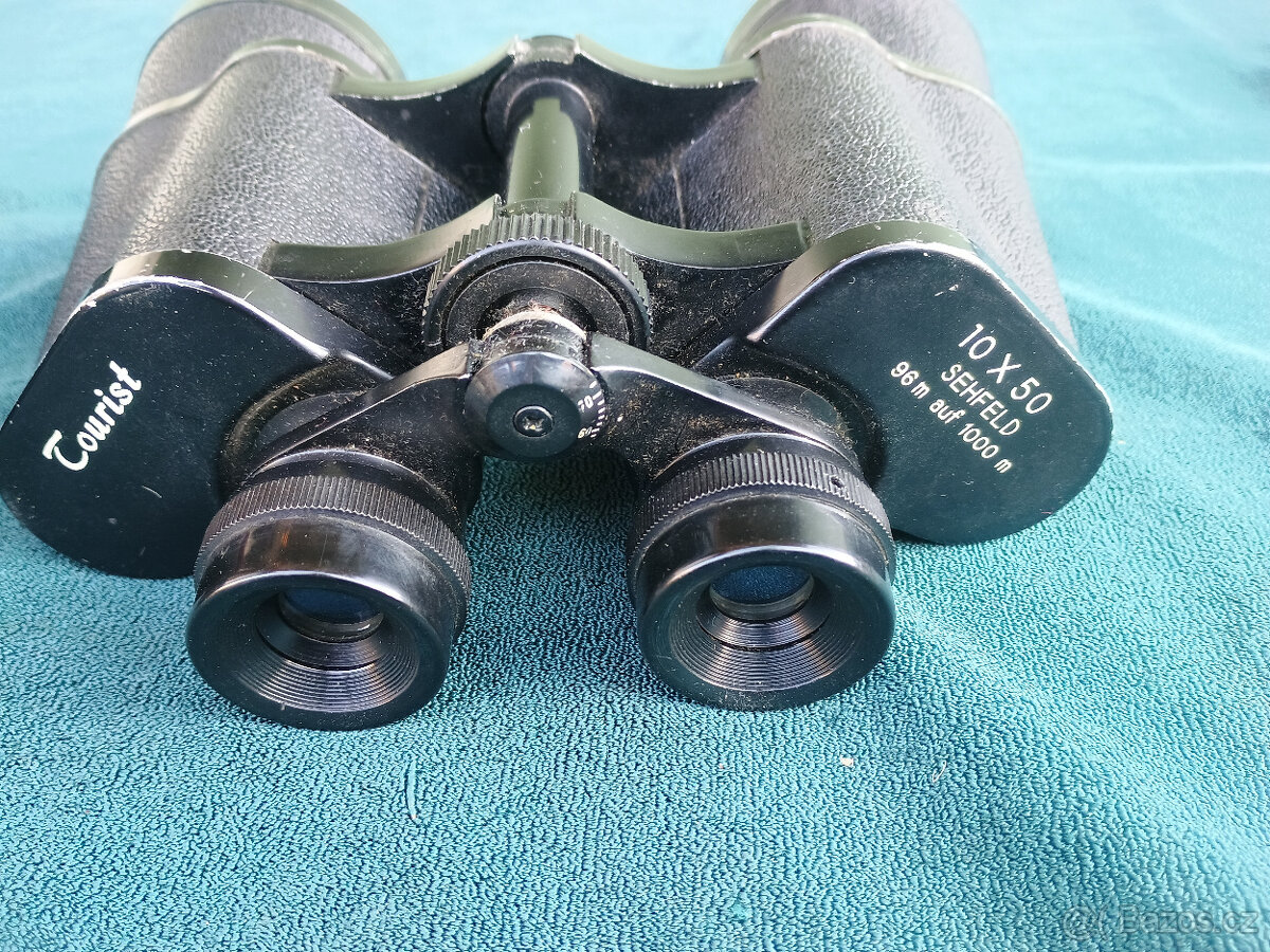 Dalekohled 10x50 Sehfveld