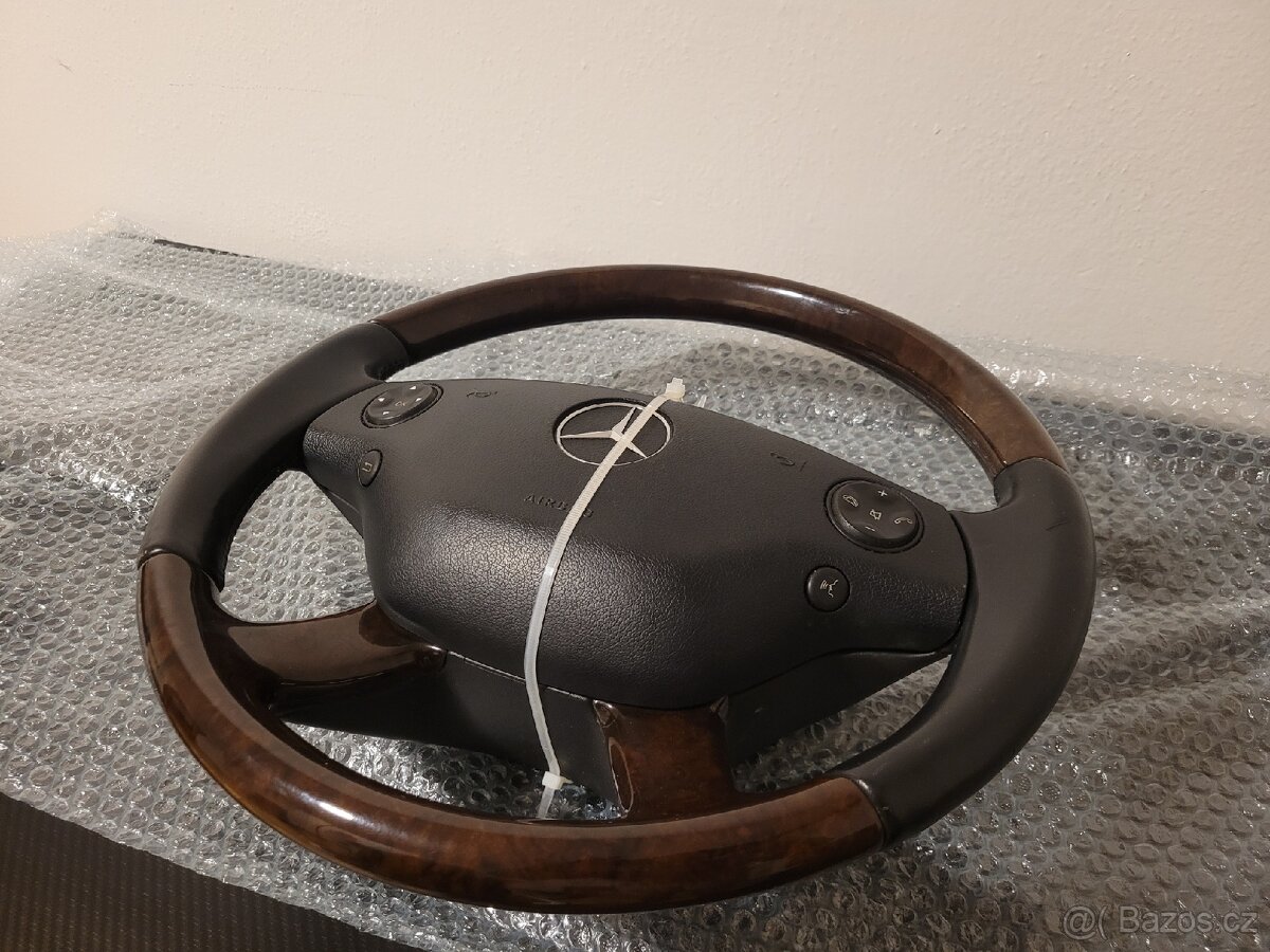 Volant S-Class W221