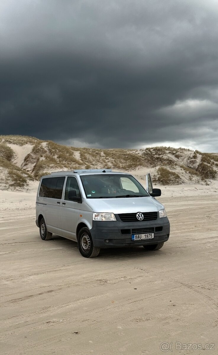 Přestavěný VW T5 připravný na nová dobrodružství