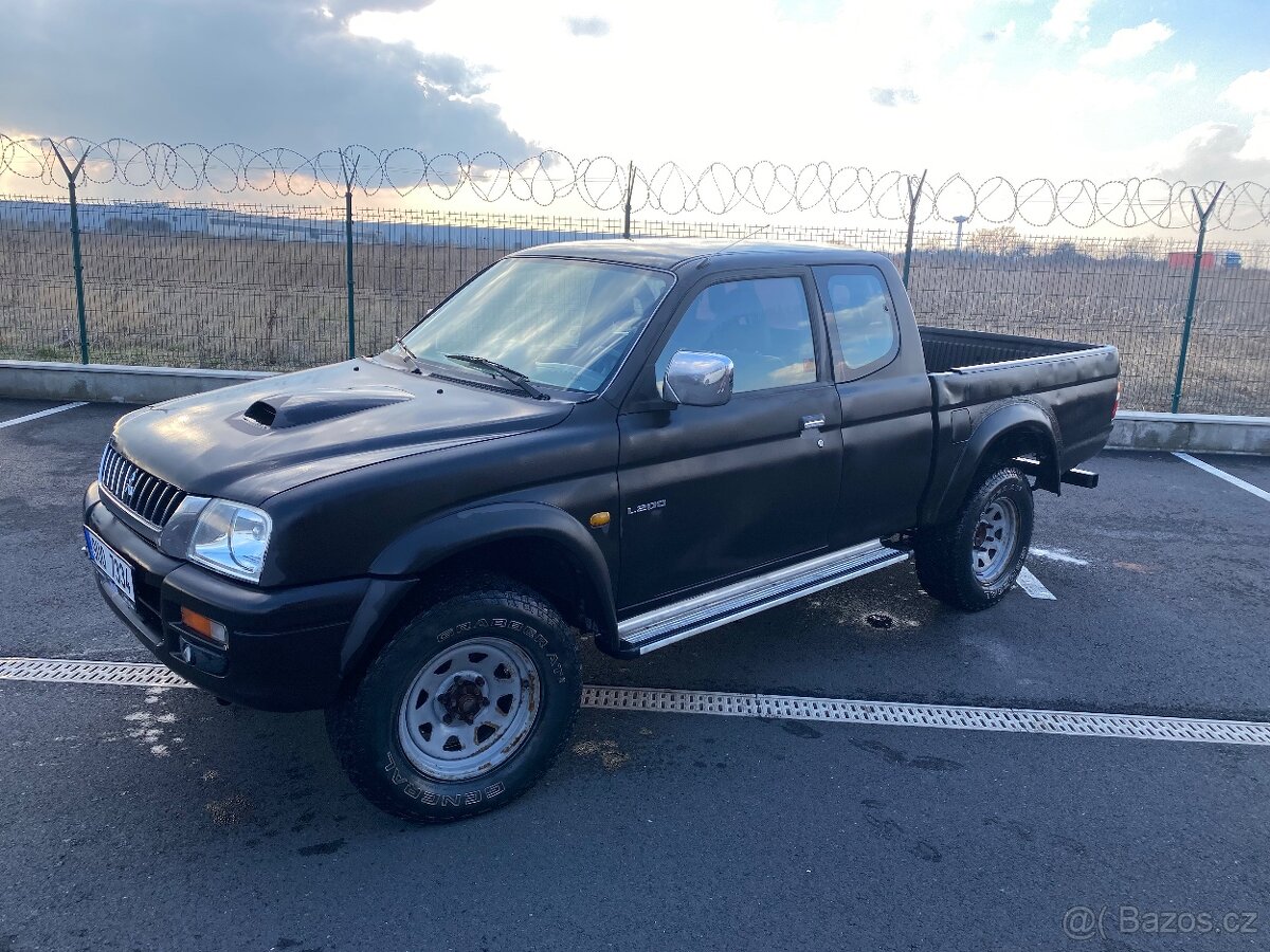 Mitsubishi L200   73kW