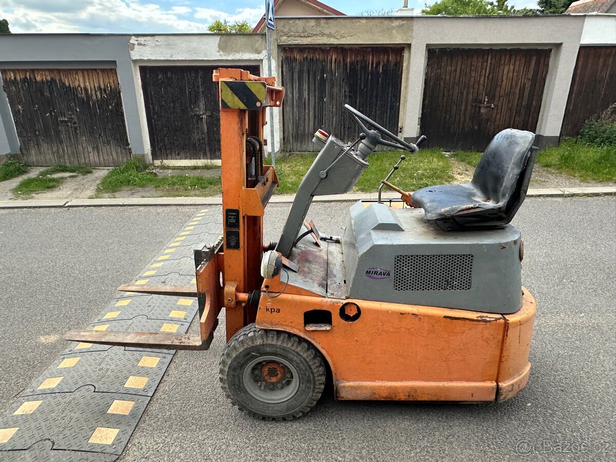 Desta MV12B