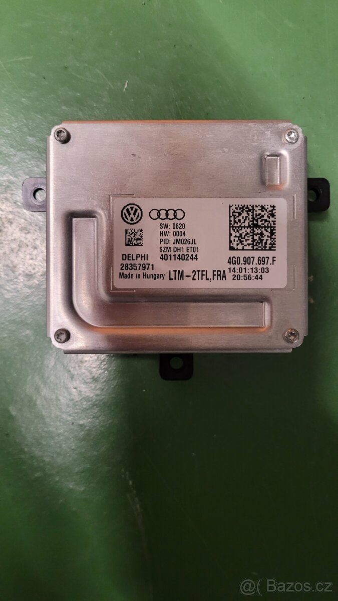Š. Superb 2 poface jednotka LED 4G0907697F