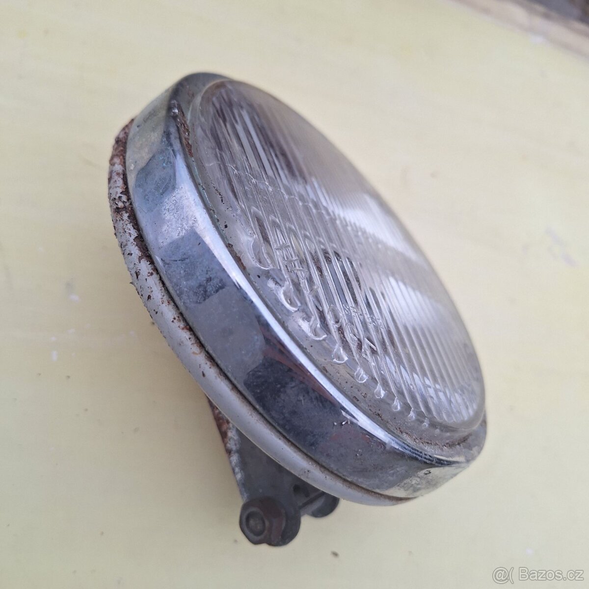 Trabant Wartburg mlhovky halogen