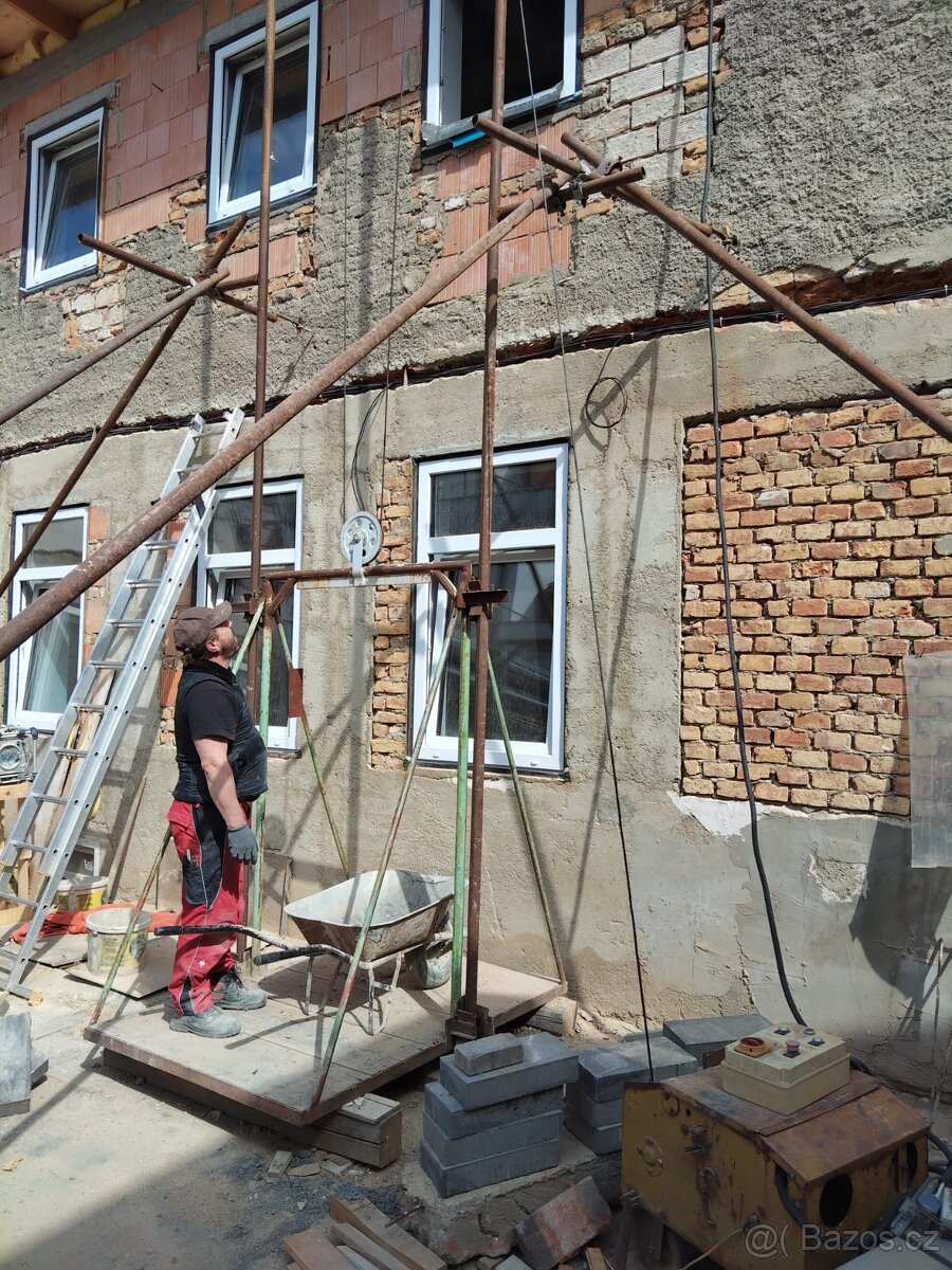 Stavební výtah, vrátek