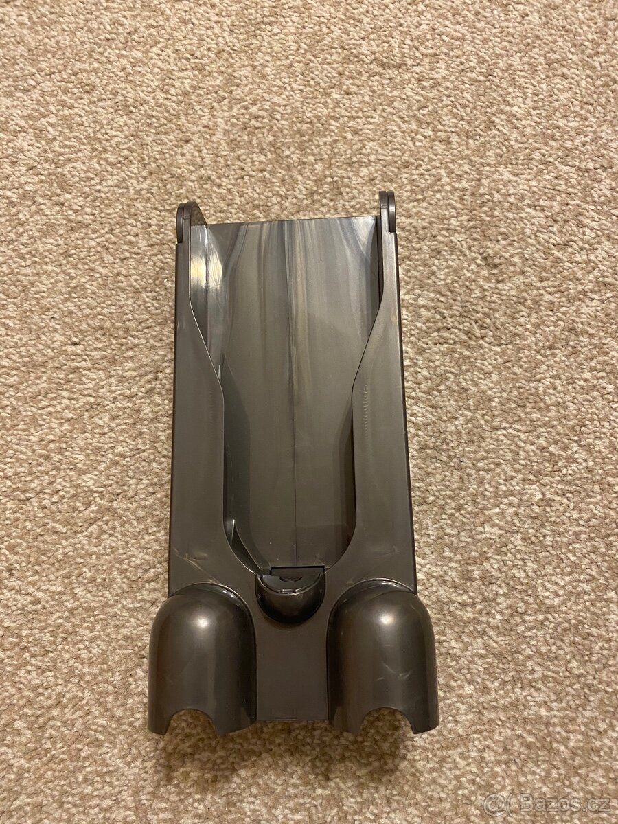 Nástěnný držák s nabíjecí stanicí pro Dyson V11 V15
