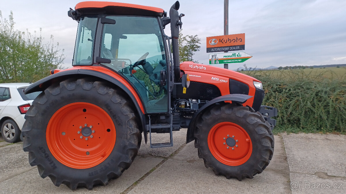 Traktor KUBOTA M5092