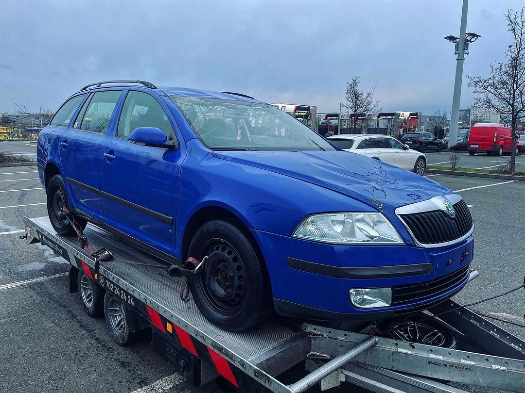 Veškeré náhradní díly Škoda Octavia 2 kombi 07 BKD JLU LF5K