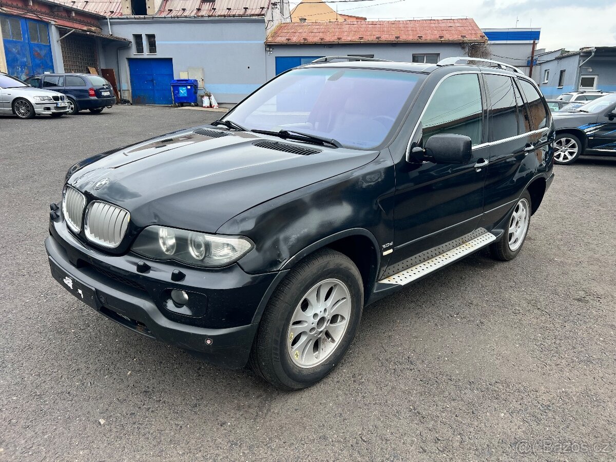 Bmw x5 e53 160kw Blacksaphire na díly